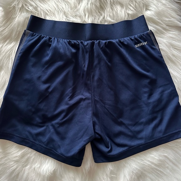 Adidas Shorts - Picture 4 of 7